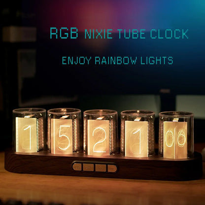 Horloge à tubes numériques avec rétro-éclairage LED RGB, salle de jeux ou un bureau. Luxueux coffret cadeau