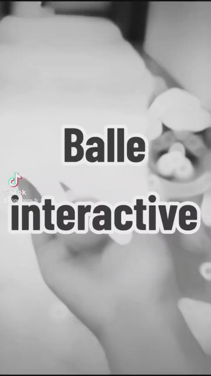 Balle interactive pour chats : Mouvements Automatiques et Recharge Pratique